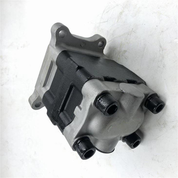 High Quality Main Pump 704-24-24400 For PC60-5C Excavator Manufacture Produce